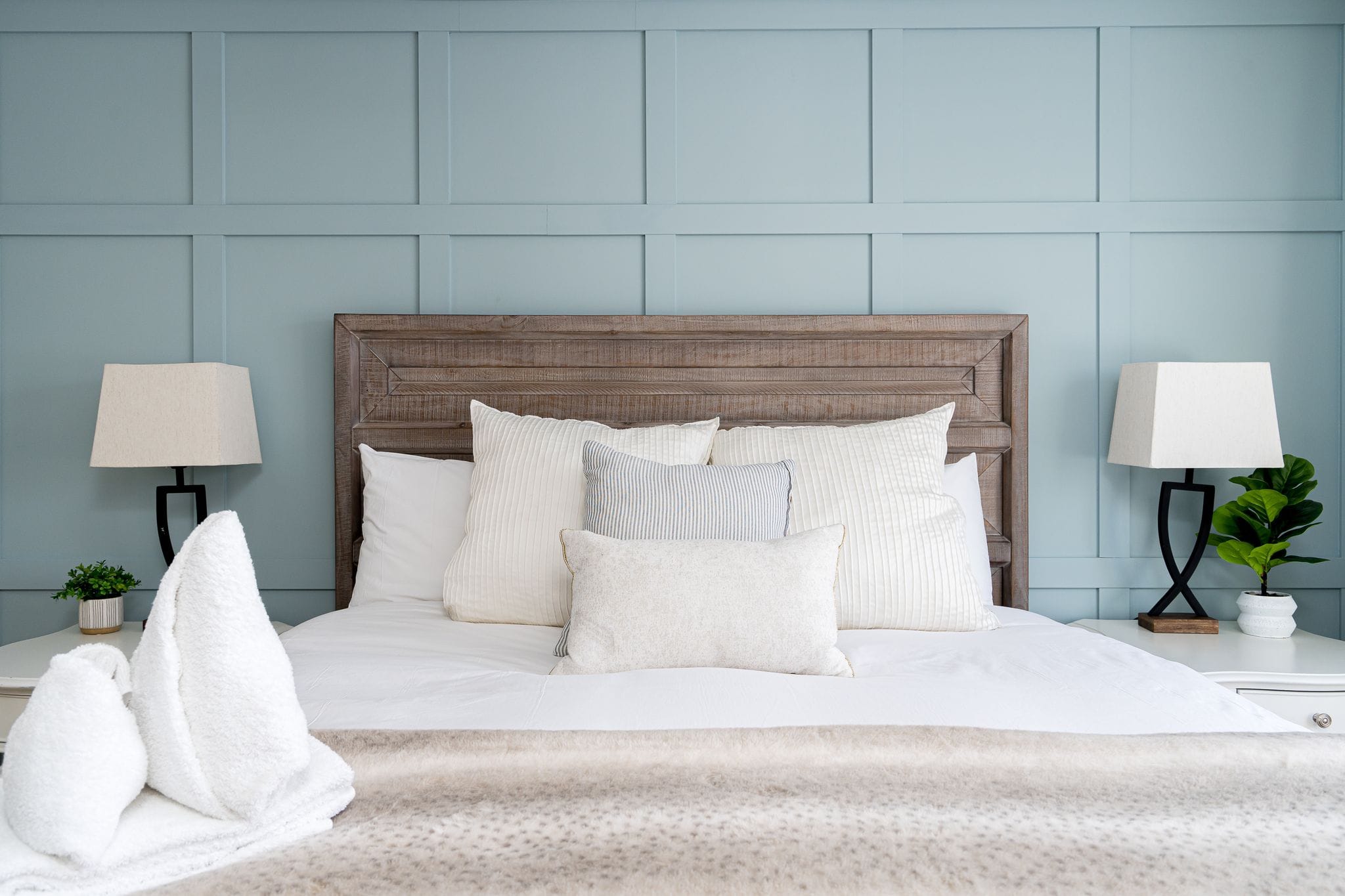 The Perfect Airbnb Bedroom: Your Guide to 5-Star Sleep
